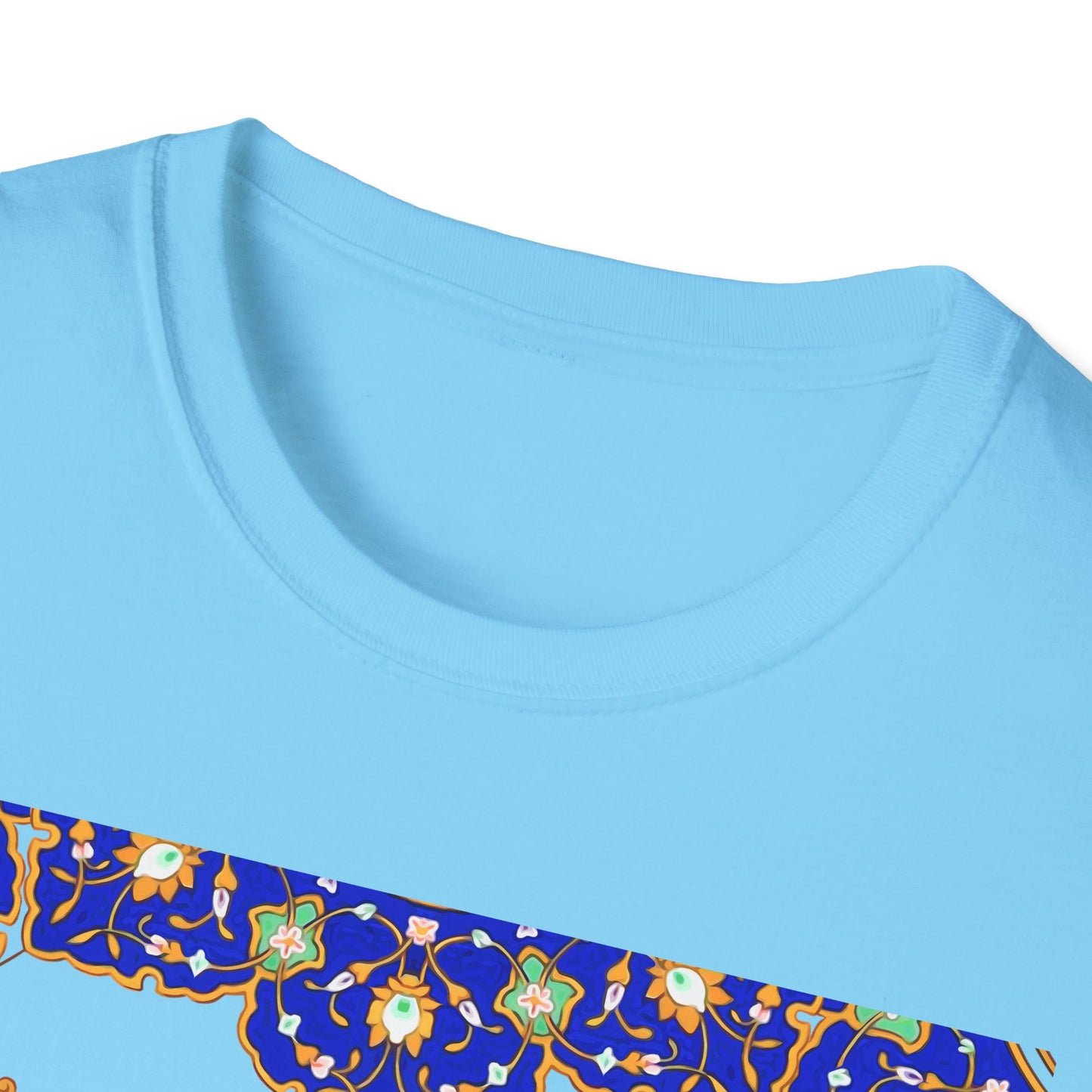 UNISEX PERSIAN CALLIGRAPHY T-SHIRT – عاشقم بر همه عالم که همه عالم از اوست