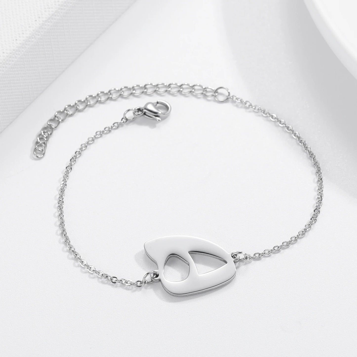 FARSI LETTERS NECKLACE
