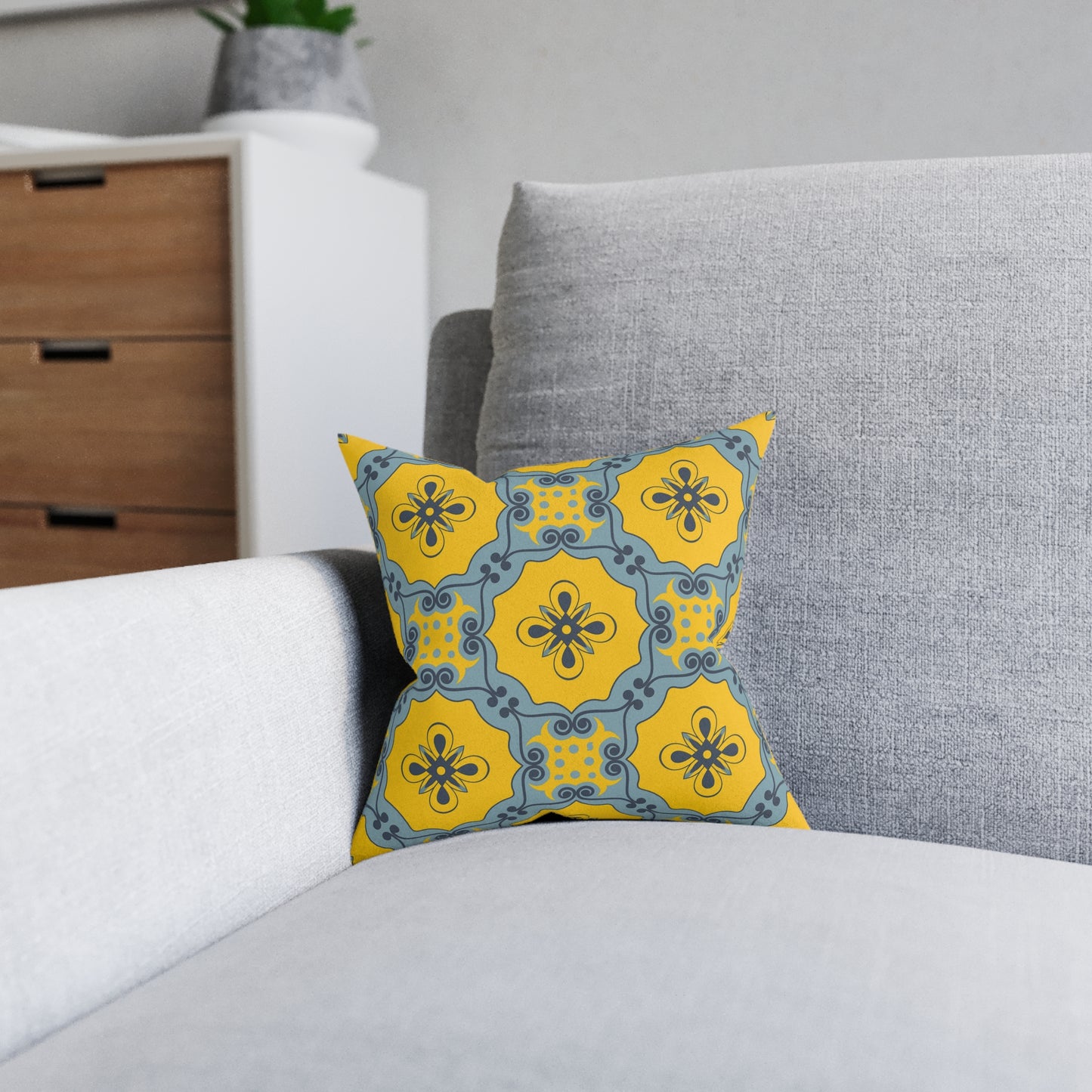 ESLIMY DESIGN PILLOW