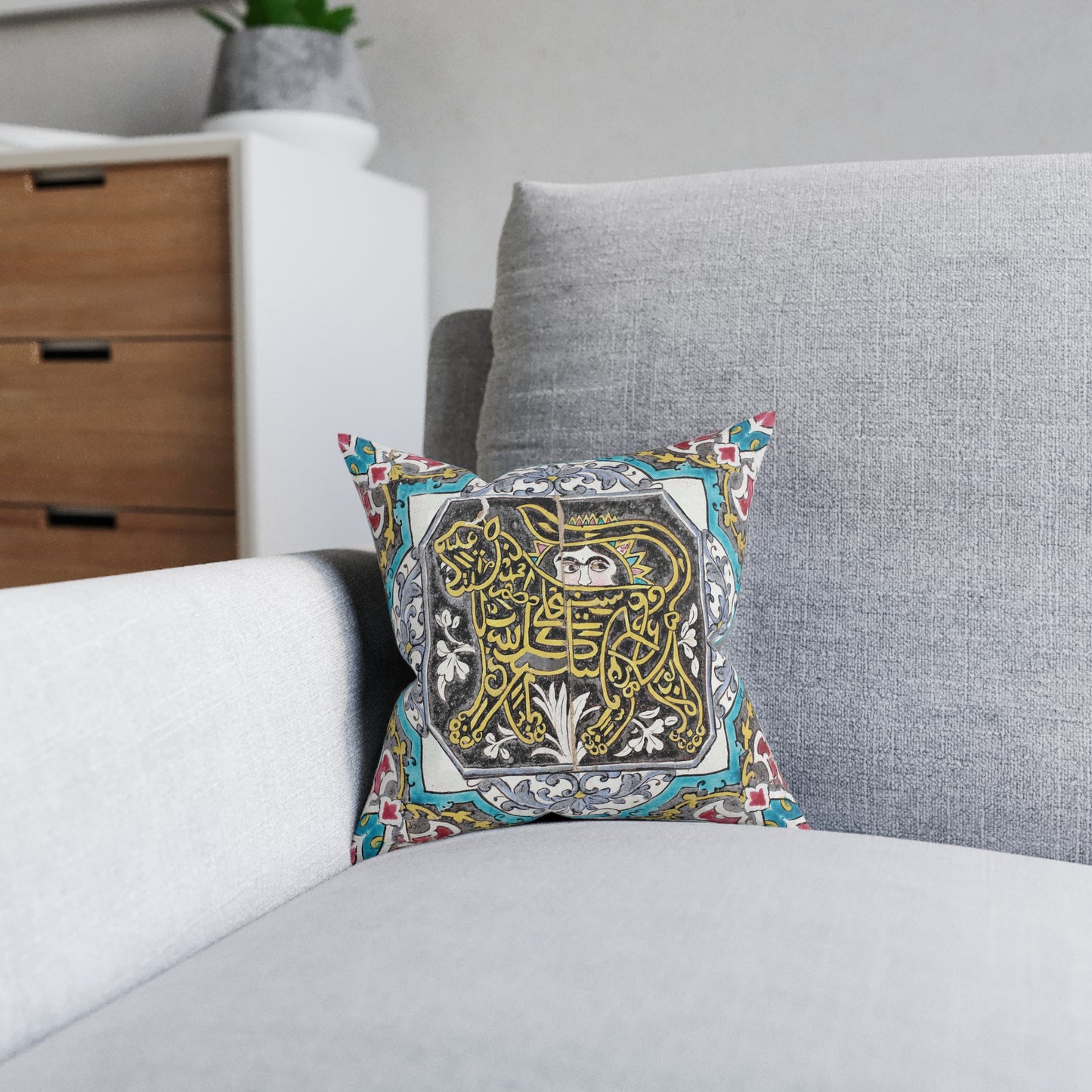 GhAJAR DESIGN PILLOW