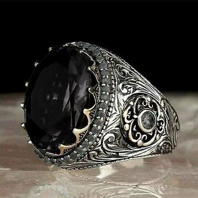MEN'S LUXURY EMERALD RING – INLAID SAPPHIRE RETRO STYLE